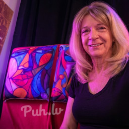 Cave Jane, 50