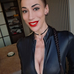 MISTRESS JULIA, 35