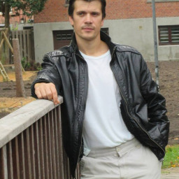Jānis, 35