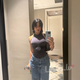 Rachelle, 25