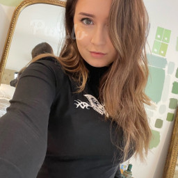 Violeta, 26