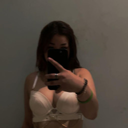 Liene, 19