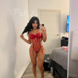 Rachelle Mav, 27