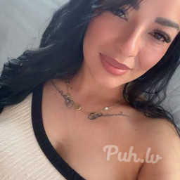 Lucia, 45