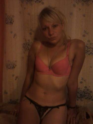 Vukulja (25 years) (Photo!) offer escort, massage or other services (#2484093)