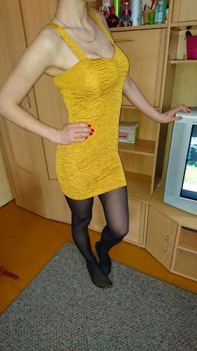 Signe (19 years) (Photo!) offer escort, massage or other services (#2579353)