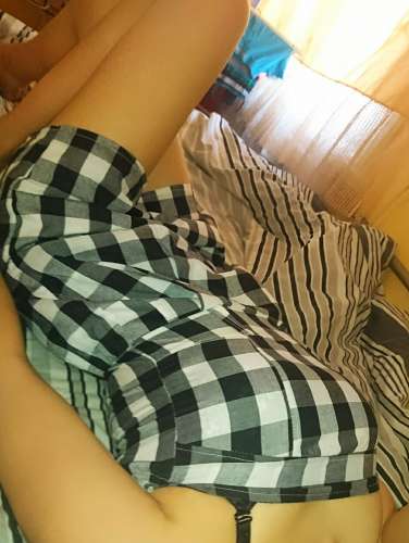 Vanesa (20 years) (Photo!) offer escort, massage or other services (#2681998)