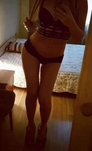 YANA MURRR (27 years) (Photo!) offer escort, massage or other services (#2932500)