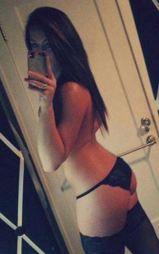 Brunette (24 years) (Photo!) offer escort, massage or other services (#3183788)