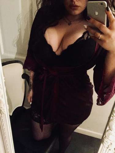 50€Bella (22 years) (Photo!) gets acquainted with a man for sex (#3344240)
