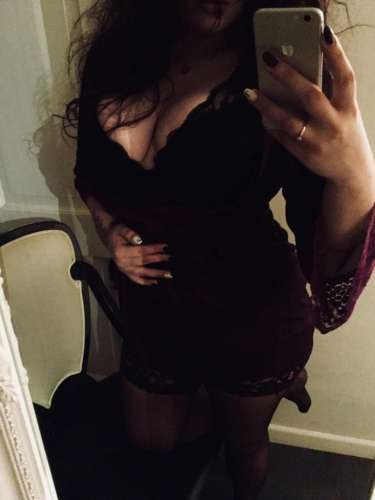 60€Bella (22 years) (Photo!) offer escort, massage or other services (#3352182)