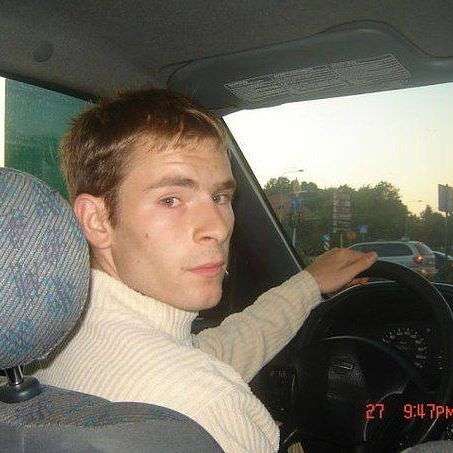 Oleg (32 gadi) (Foto!) iepazīsies ar sievieti nopietnām attiecībām (#3352276)