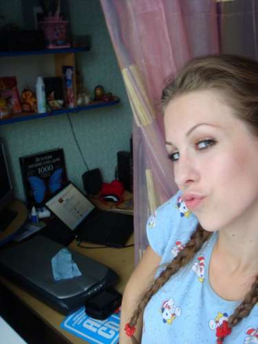 Ольга (22 years) (Photo!) gets acquainted with a woman (#3375761)