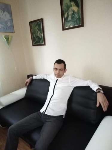 Maksim (29 лет) (Фото!) познакомится с женщиной для серьёзных отношений (№4125813)
