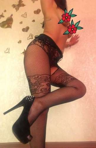 Санита (35 gadi) (Foto!) meklē vai piedāvā striptīzu (#5243521)