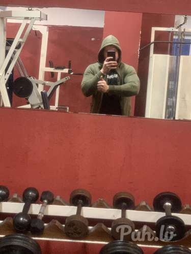 2. 5. 5. 7. 6. 5. 7. 2 
Девушки пишите на WhatsApp ,  звоните 
Я на машине. . .