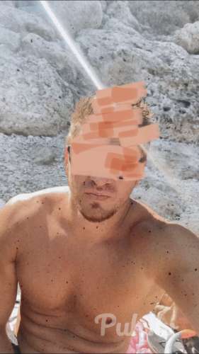 Masieris aicina ciemos adekvatus viriesus uz masazu.  Privati.  Par konfd.  Varat n…