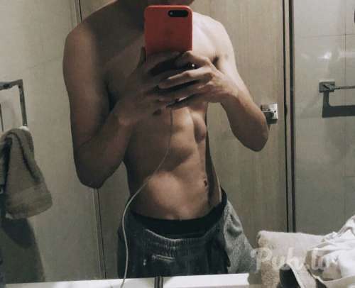 Tikai priekš jums
Just for you
Toka dļa was
36.  185cm 70.  kg 18cm
Photos 100…