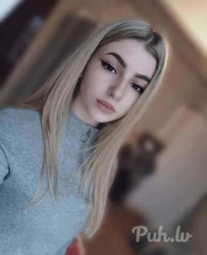 Es meklēju pastāvīgas attiecības,  bet,  protams,  vispirms mums ir labāk jāiepazīs…