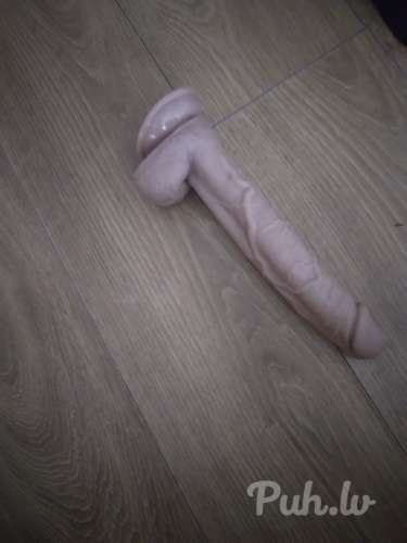 Samainisu pret mazāk (33 years)