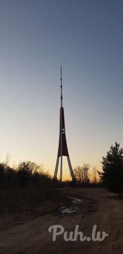 Esmu Zaķusala.  Satikšos ar sportisku aktīvu hetero tipa vīrieti tagad.  Man 30 ga…