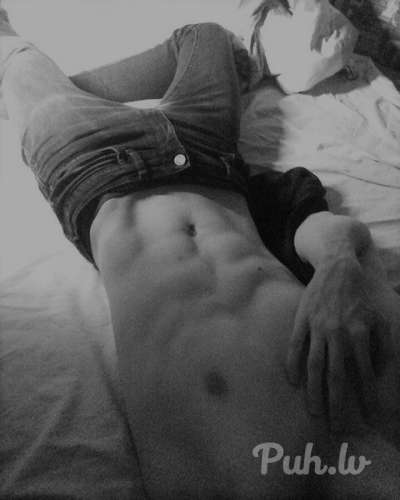 Привет всем,  мне 21!
Хочу найти спортивного пацана как я 😅
Я не против встрети…