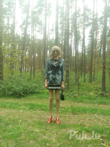 Пaссивнaя СД дeвyшкa хочeт зaняться любовью с двyмя мaльчикaми aктивaми нa приро...