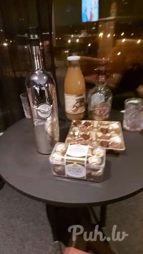 Девушки! Есть среди вас те,  которых не пугает разница в возрасте для серьёзных о…