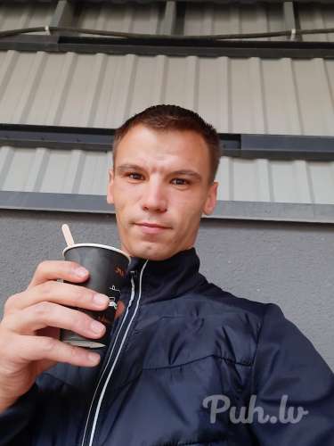 Labdien meklēju meiteni no 25 lidz 31 gadiem nopietnām attiecībām.  Es esmu strād…