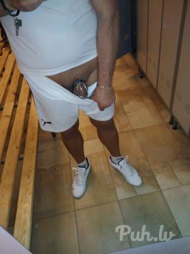 Обслуживание девушек от 18 до 45 ,  массаж,  куни ,  страпон,  и прочие услуги для в…