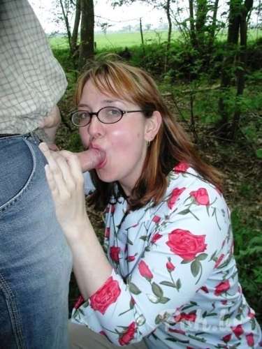 хорошо летом развлекаться - одела платье и пошла на встречу - а зимой какие есть…