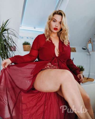 HI DARLING I A WERY FEMINIME TS WOOMAN. 
WITH ME YOU WILL GET A LOT OF GOOD EMOT…