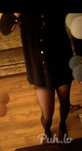 Esmu Cd universala maucina.  Loti milu stingros pimpjus.  Sukat un drazties dibena…