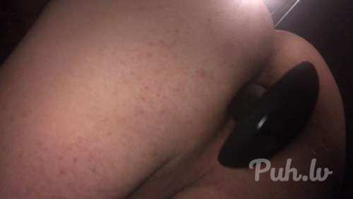 Познакомлюсь с парнем с небольшим членом,  который наполнит мою попку своей сперм…