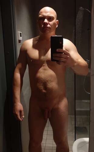 Oliver (36 years) (Photo!) offering male escort, massage or other services (#7110649)