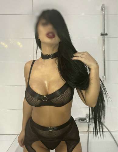 ➤ Sweet and Sexy ➤ (22 years)