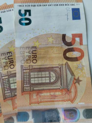 50 euro (39 gadi)