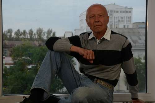 Aleksandrs (65 years)