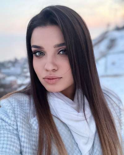 Sofia (30 gadi)