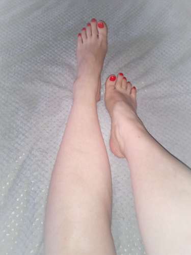 Footfetish (36 years) (Photo!) offer escort, massage or other services (#7649019)