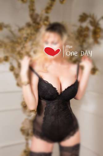 Анна (33 years) (Photo!) offer escort, massage or other services (#7784327)