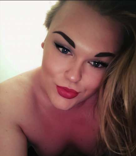 I am a very naughty, independent incall escort and friendly young TS girl full o…