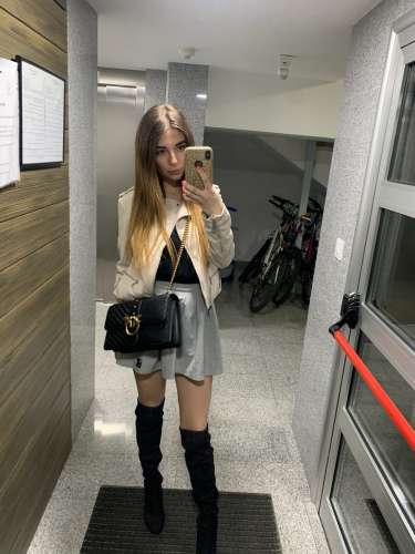 Sophie (23 metai) (Nuotrauka!) pasiūlyti escorto paslaugas ar masažą (#8041991)