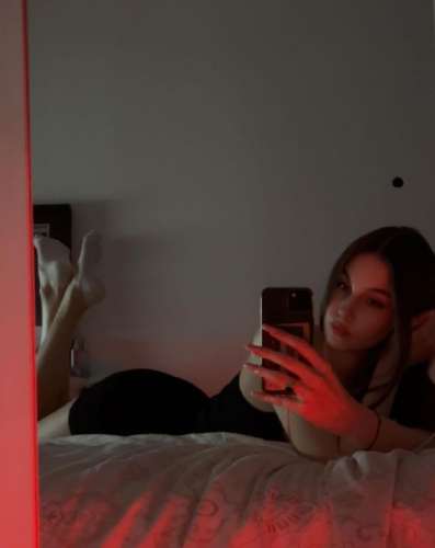 Vanessa (25 metų) (Nuotrauka!) pasiūlyti escorto paslaugas ar masažą (#8063939)