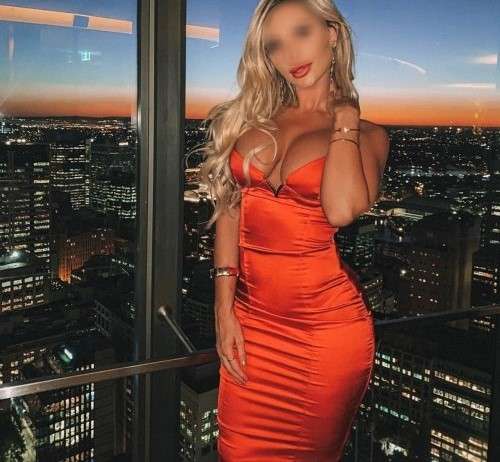 250 EUR- INCALL (27 лет) (Фото!) предлагает эскорт, массаж или другие услуги (№8072641)