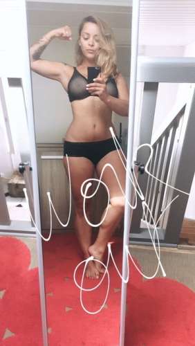 Jocelyne (25 metų) (Nuotrauka!) pasiūlyti escorto paslaugas ar masažą (#8082994)