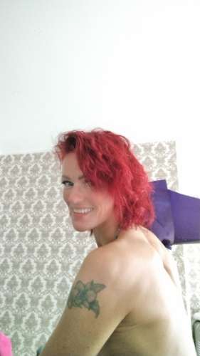 Iewa (37 years) (Photo!) offer escort, massage or other services (#8093435)