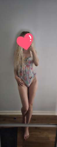 Allise (31 metai) (Nuotrauka!) pasiūlyti escorto paslaugas ar masažą (#8117622)