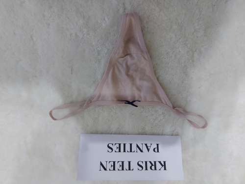 KRIS TEEN PANTIES (18 gadi) (Foto!) iepazīsies ar vīrieti seksam (#8241661)