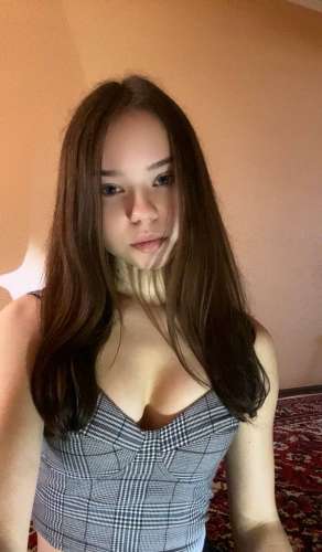 Oksana (18 years)